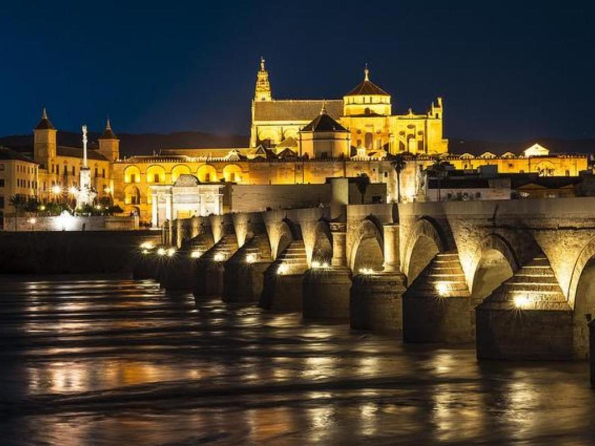 Отель Panorama Cordoba Center, Bano Compartido Экстерьер фото