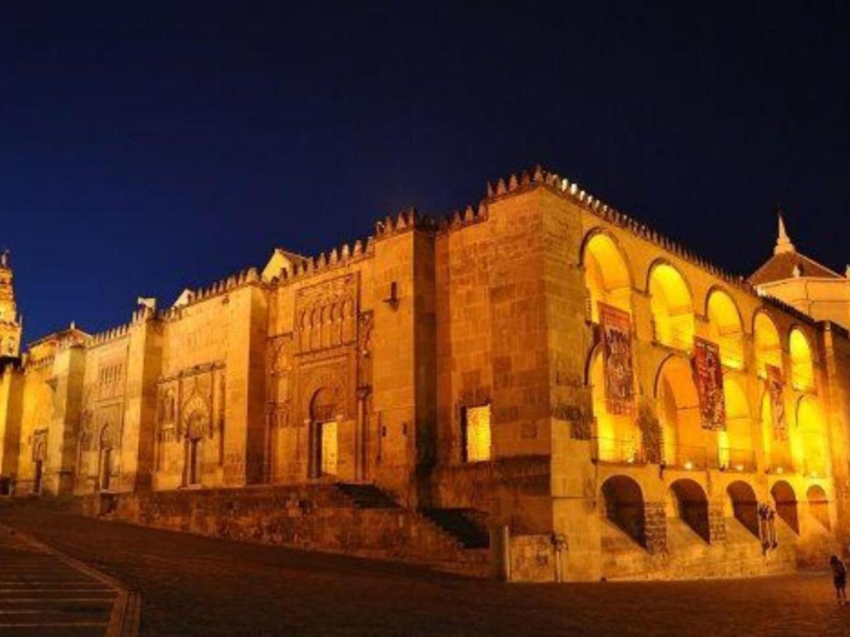 Отель Panorama Cordoba Center, Bano Compartido Экстерьер фото